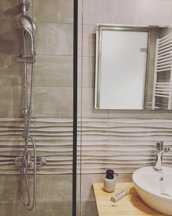 كالافريتا Guesthouse Mouses المظهر الخارجي الصورة