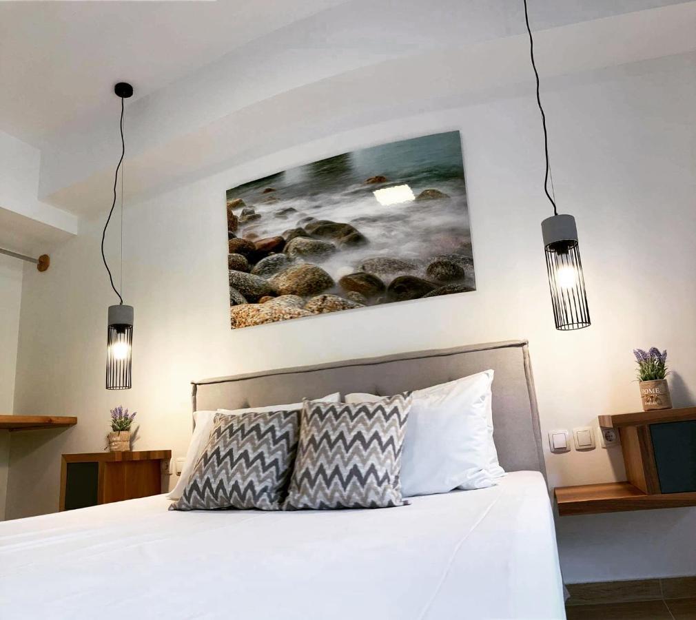 كالافريتا Guesthouse Mouses المظهر الخارجي الصورة